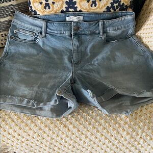 Judy Blue Women's Light Blue Jean Shorts